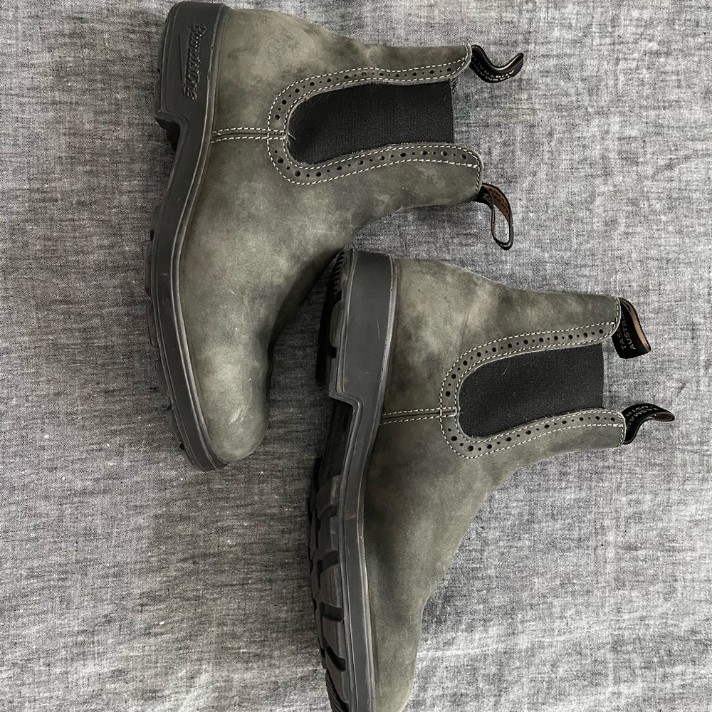 Blundstones Women’s 9 (6.5) - Picture 3 of 7